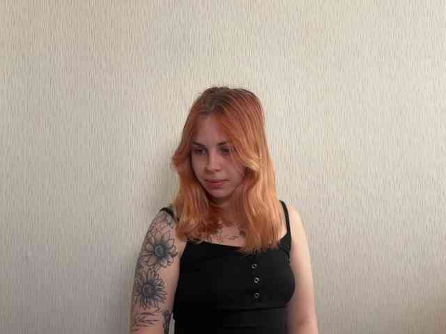 LisaloveX webcam