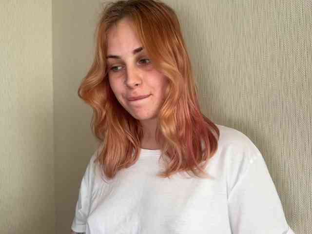 LisaloveX webcam
