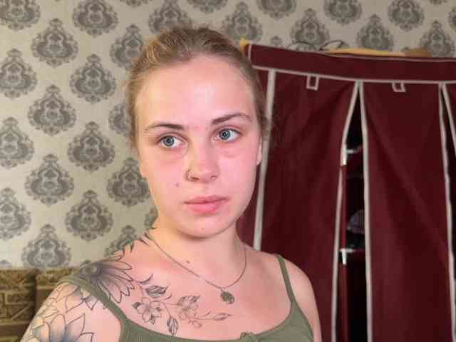 LisaloveX webcam