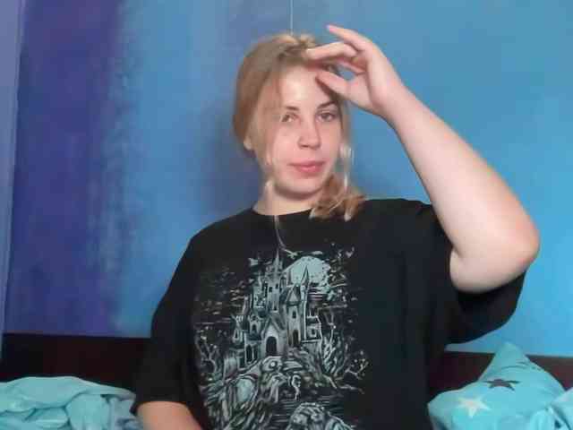 LisaloveX webcam