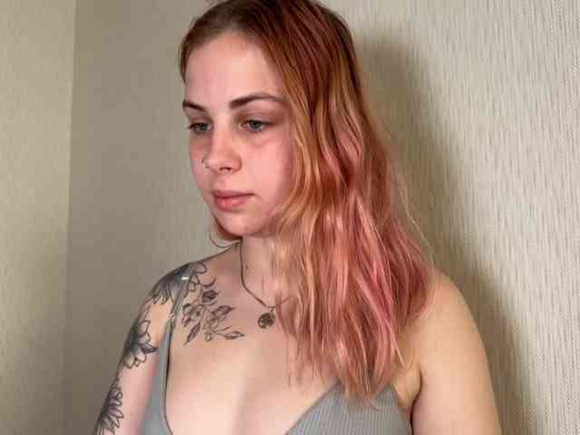 LisaloveX webcam