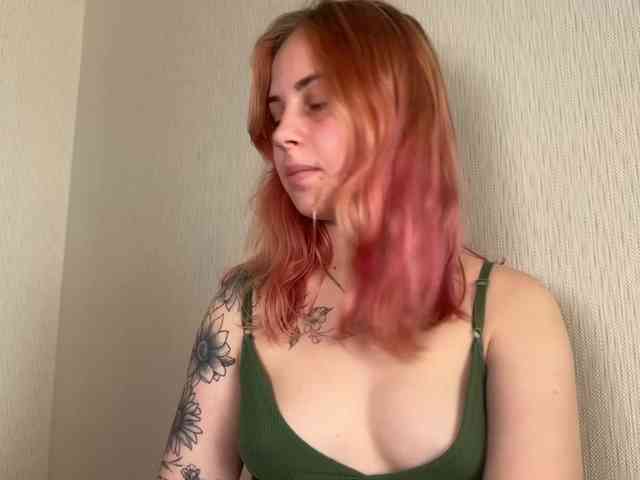 LisaloveX webcam