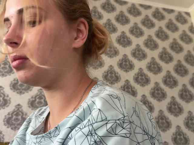 LisaloveX webcam