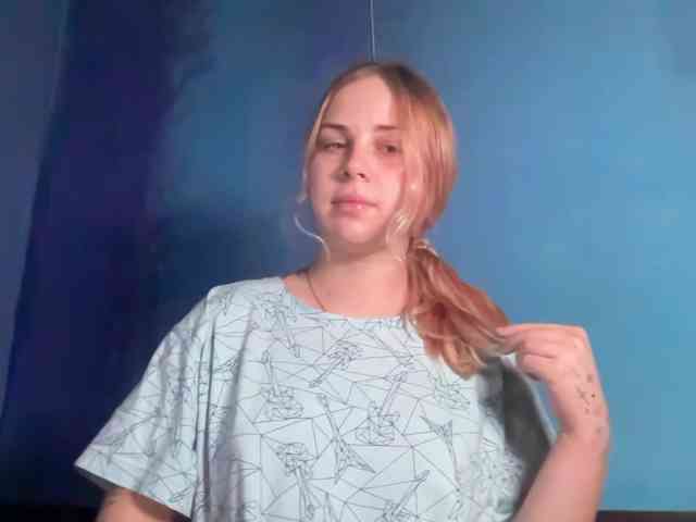 LisaloveX webcam