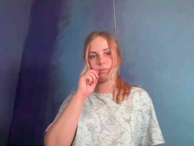 LisaloveX webcam