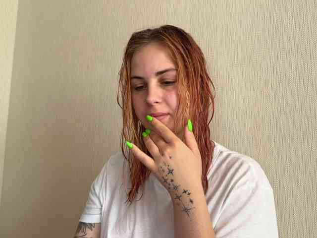 LisaloveX webcam