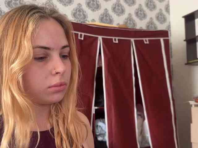 LisaloveX webcam