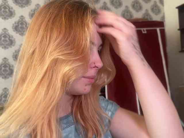 LisaloveX webcam