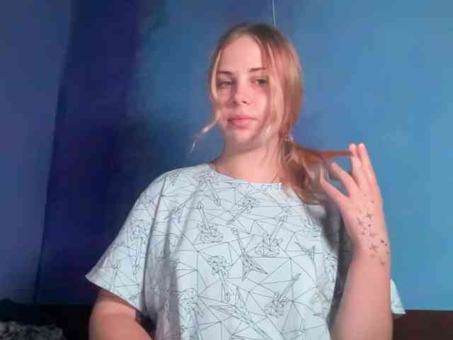 LisaloveX webcam