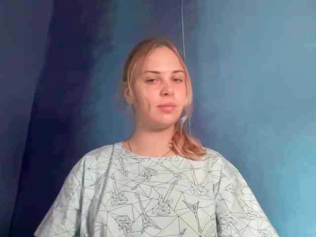 LisaloveX webcam