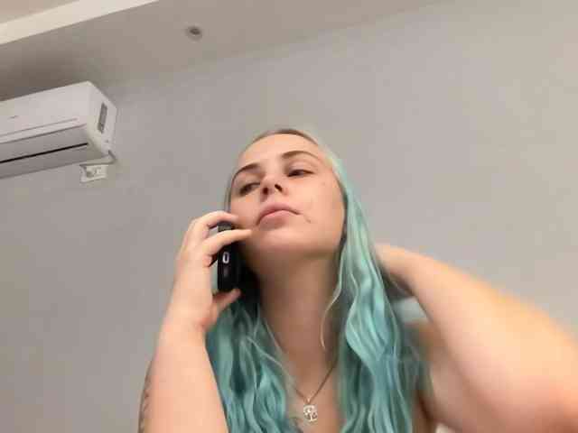 LisaloveX webcam
