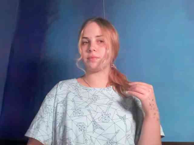 LisaloveX webcam