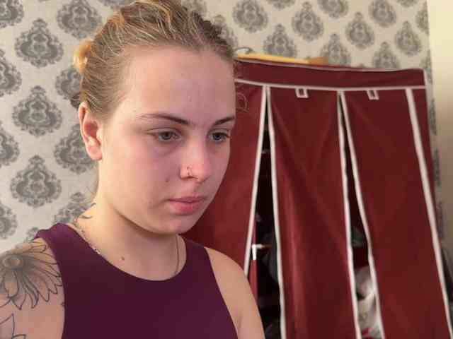 LisaloveX webcam