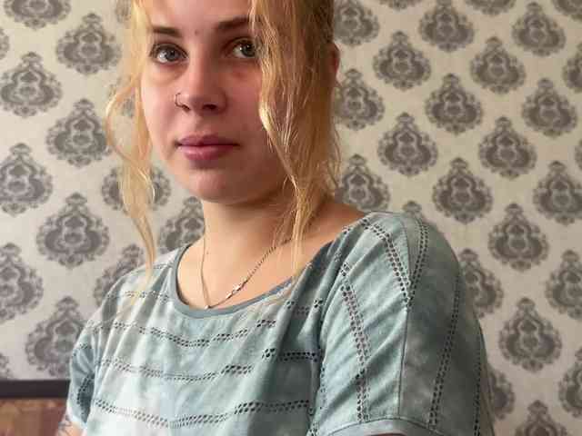 LisaloveX webcam