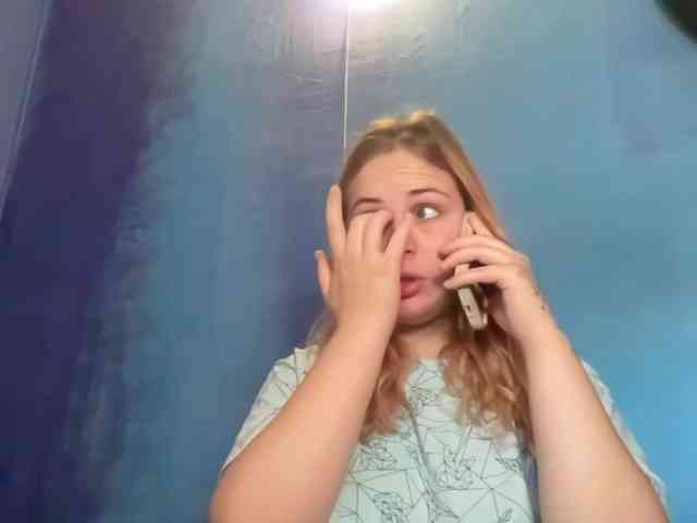 LisaloveX webcam