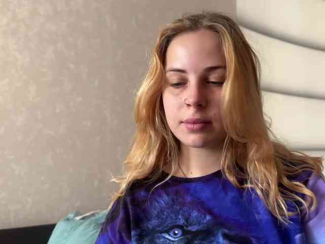 LisaloveX webcam