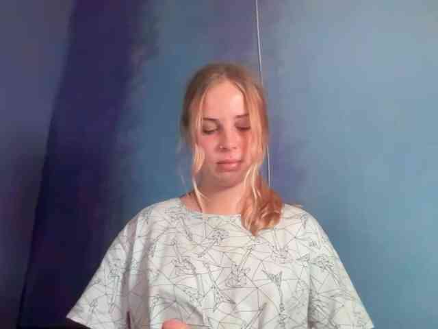 LisaloveX webcam