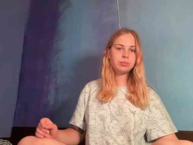 LisaloveX webcam