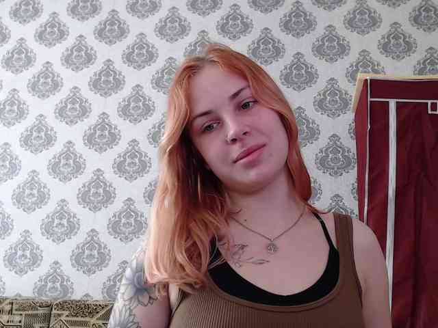 LisaloveX webcam