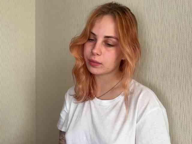 LisaloveX webcam