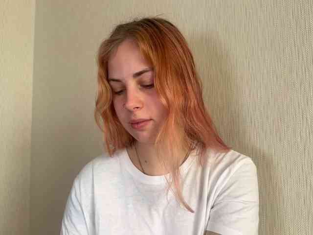 LisaloveX webcam