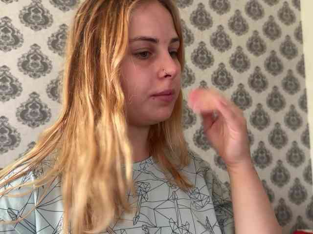 LisaloveX webcam