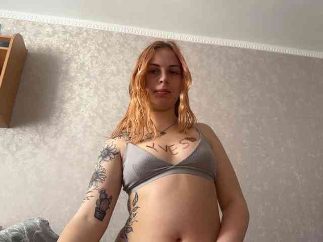 LisaloveX webcam