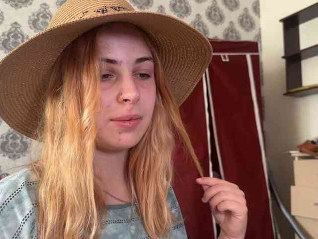 LisaloveX webcam