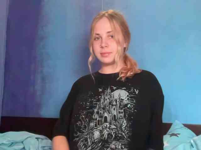 LisaloveX webcam