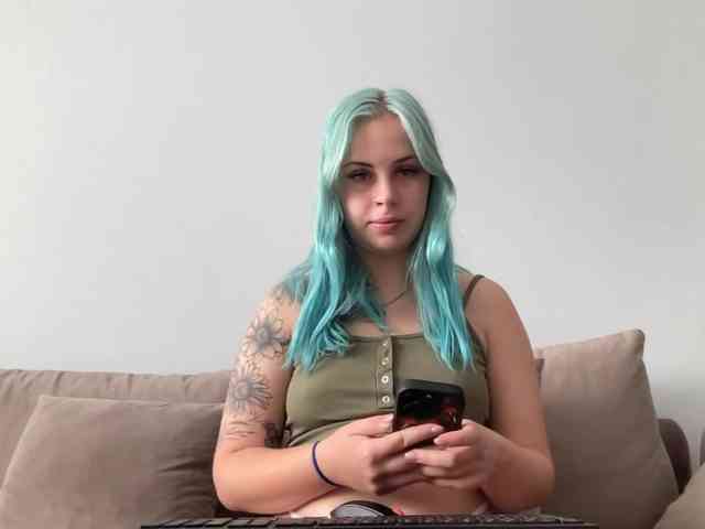 LisaloveX webcam