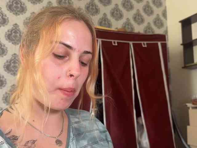 LisaloveX webcam