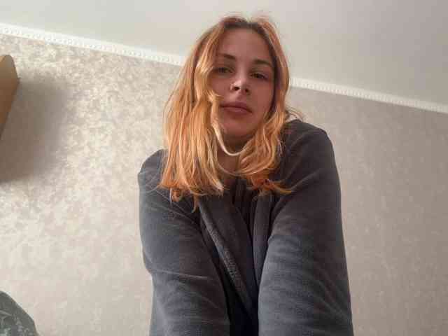 LisaloveX webcam