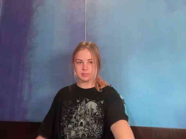 LisaloveX webcam