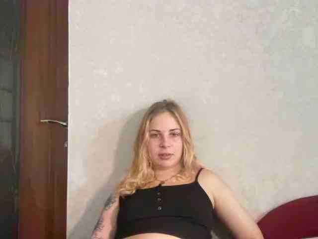 LisaloveX webcam