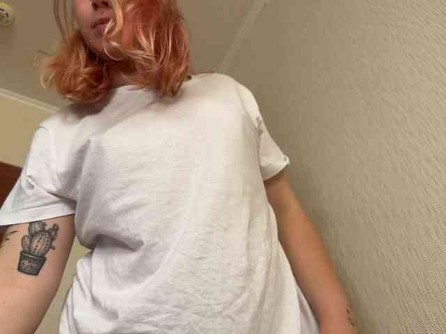 LisaloveX webcam