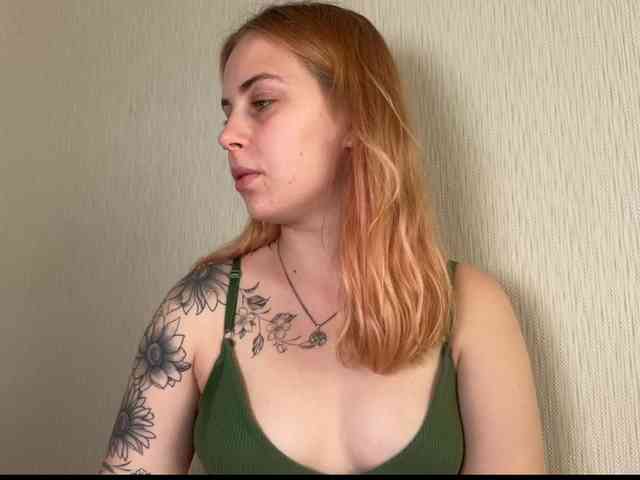 LisaloveX webcam