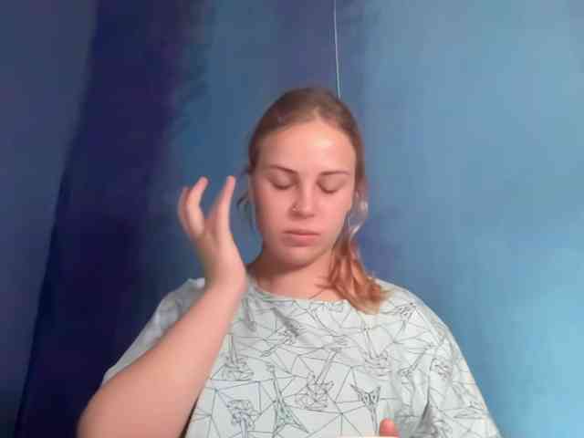 LisaloveX webcam