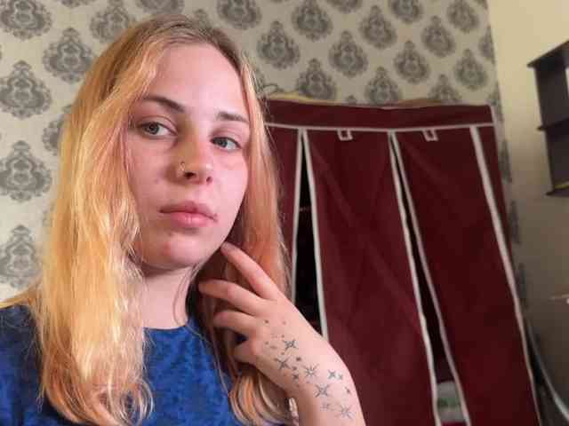LisaloveX webcam