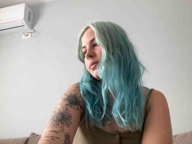 LisaloveX webcam