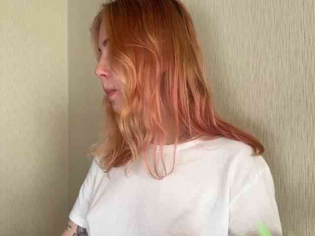 LisaloveX webcam