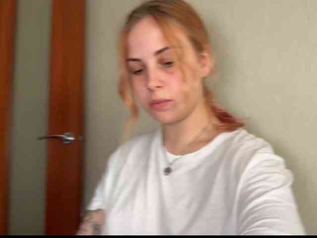 LisaloveX webcam