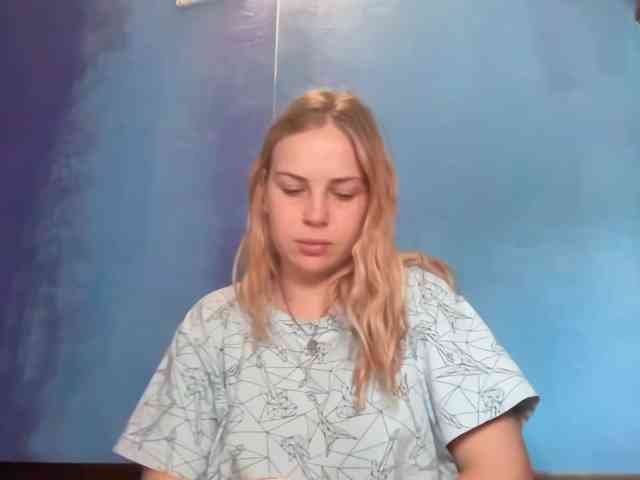 LisaloveX webcam