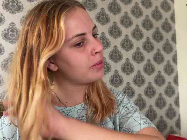 LisaloveX webcam