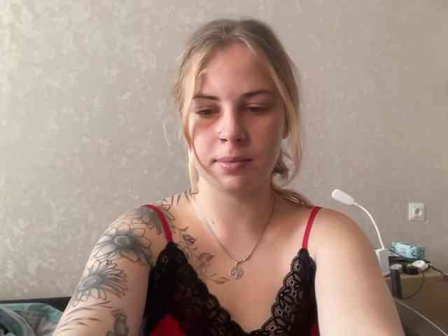 LisaloveX webcam