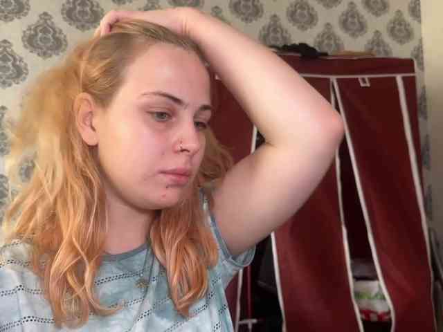 LisaloveX webcam