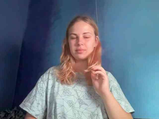 LisaloveX webcam