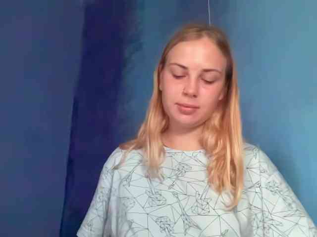 LisaloveX webcam
