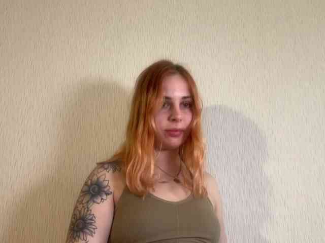 LisaloveX webcam