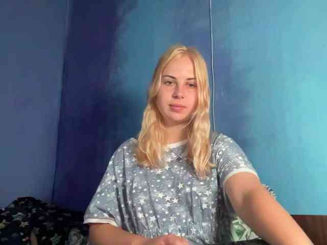 LisaloveX webcam