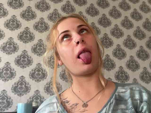 LisaloveX webcam